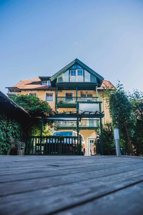 Riedz Apartments Innsbruck- Zentrales Apartmenthaus Mit Gruener Oase Εξωτερικό φωτογραφία