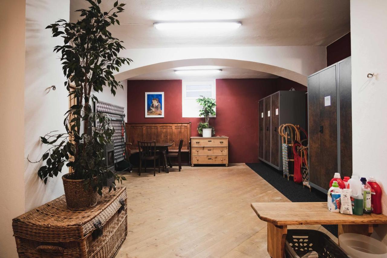 Riedz Apartments Innsbruck- Zentrales Apartmenthaus Mit Gruener Oase Εξωτερικό φωτογραφία